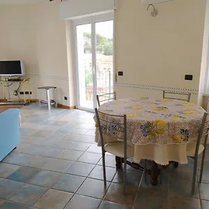 Castelletto Al Mare Appartamento